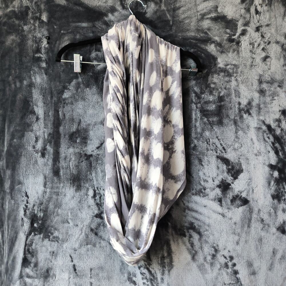Lululemon OM Your Heart Scarf Seaside Dot Burnout Fossil